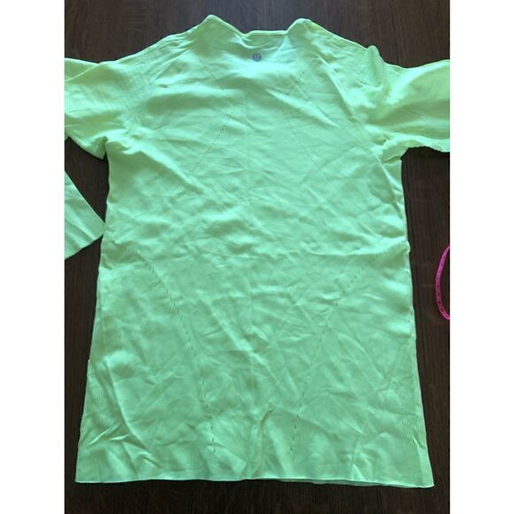 NWOT Lululemon Light Speed Long Sleeve in Ray - Picture 12 of 12